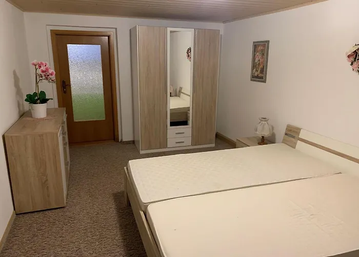 Peter Mueller Нойхаузен